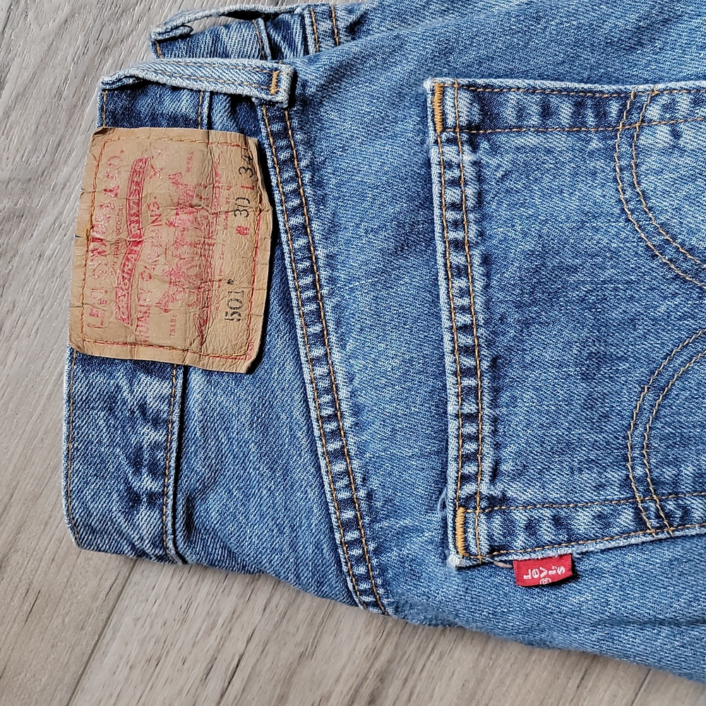 Levi's Original Denim - Picture 2 of 5
